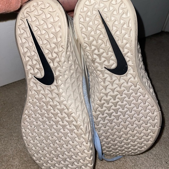 Nike Metcons - Picture 5 of 5